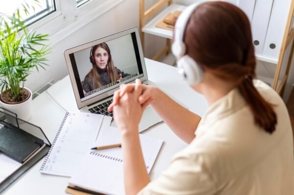 3 Sessions of 45-Minute Online Counselling via Video Call